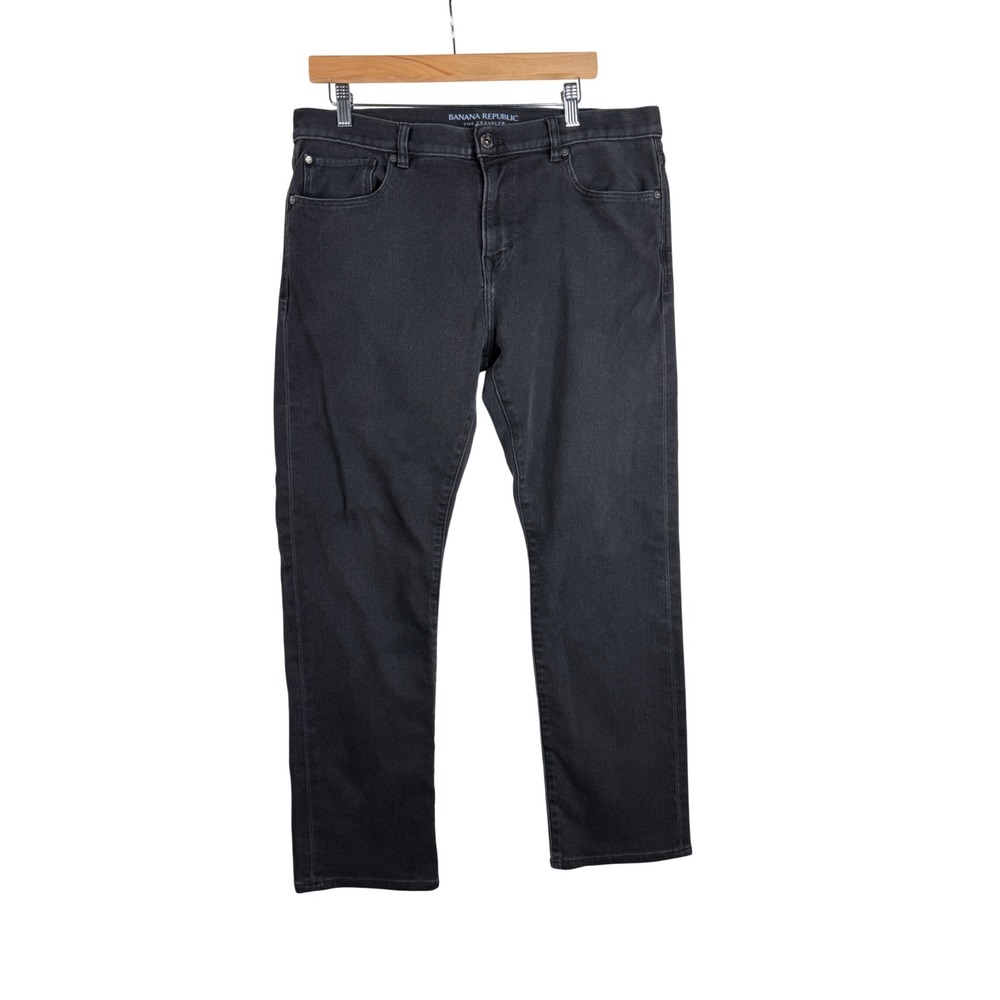 Banana Republic The Traveler Slim‎ Fit Jeans size 35x30 Black